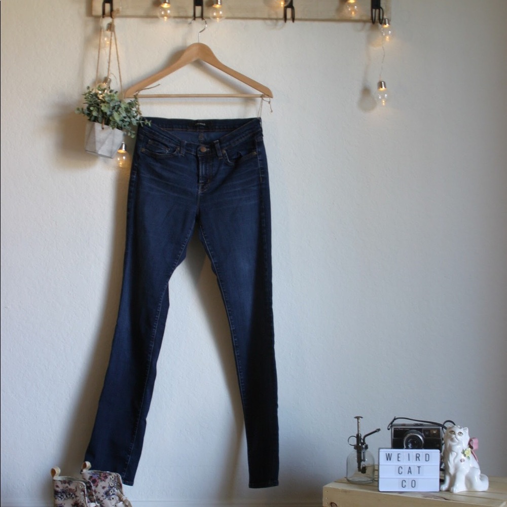 J Brand Mid Rise Cigarette Jean